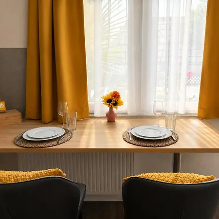 Am Brunnen Apartment